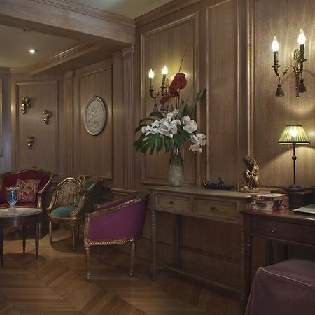 Hotel De La Motte Picquet Párizs Szoba fotó