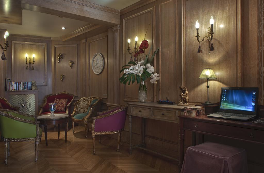 Hotel De La Motte Picquet Párizs Szoba fotó